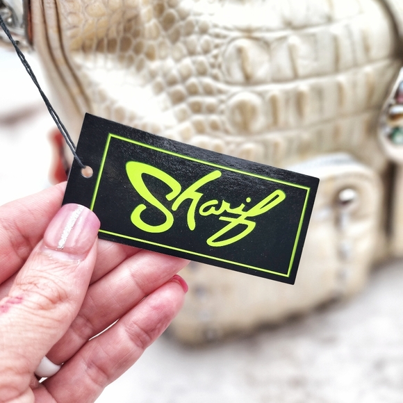 Sharif vintage snakeskin cream used shoulder bag with tags and dust bag. - Picture 7 of 17